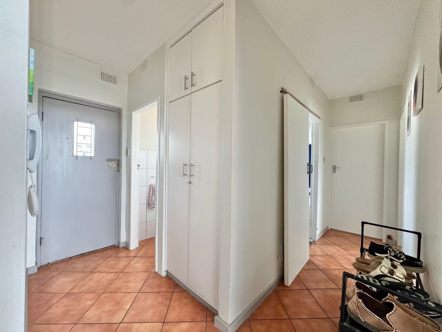 2 Bedroom Property for Sale in Kenilworth Western Cape